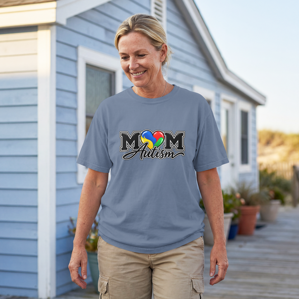 Mom Autism Heart T-Shirt, Autism Awareness Mom Tee, Autism Mom Gift Shirt, Autism Acceptance Family Apparel, Neurodiversity Gift